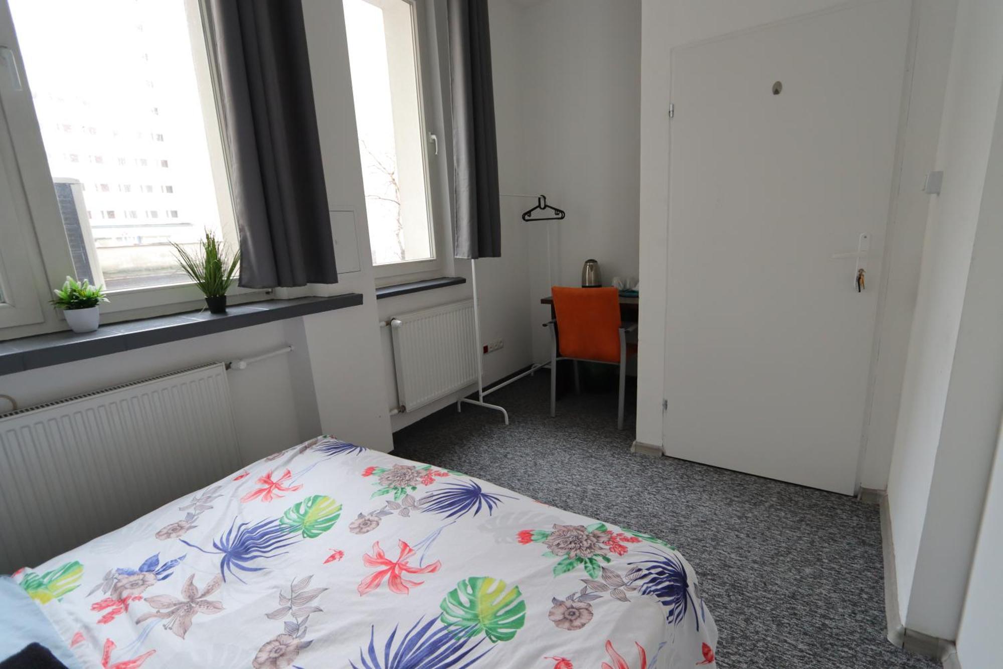 Fantastic Waw - J7 Room E Варшава Екстериор снимка